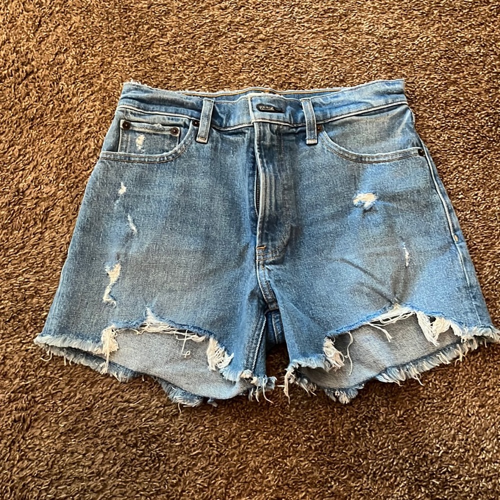 Abercrombie & Fitch the 4” high-rise mom jean shorts
